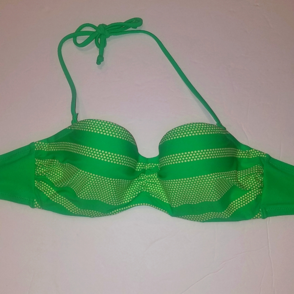 Aerie swim bikini top. Green and yellow